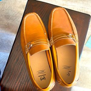 Men’s phatfarm loafers size 11